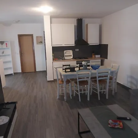 Apartment Palma 7 *